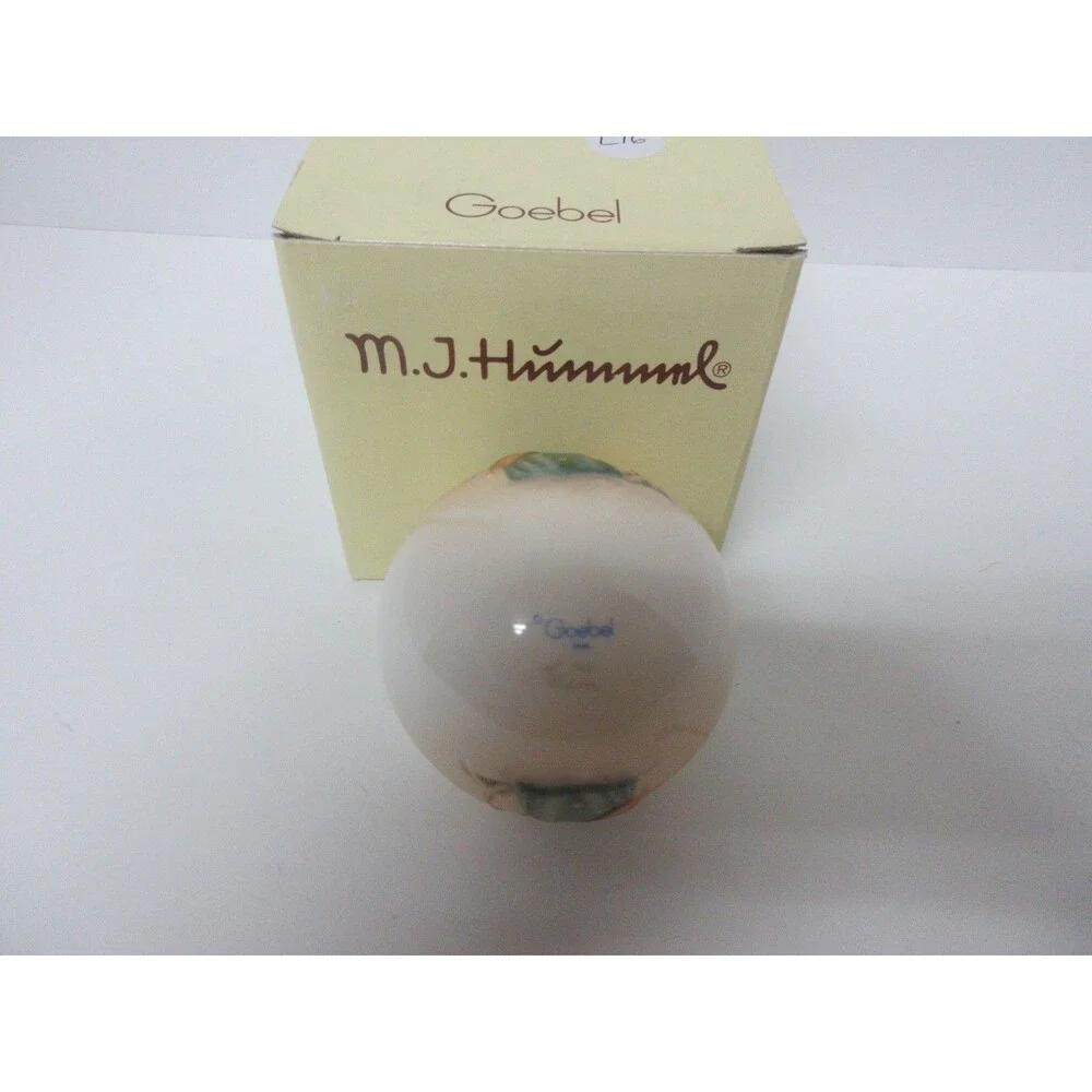Goebel M.I. Hummel 